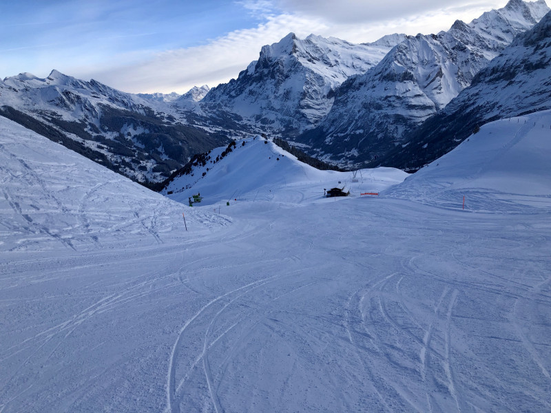 So mag ich das. Leer und top griffig, dabei schön verschlungen und kupiert in der Landschaft.