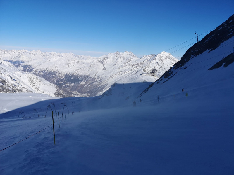 Sturm auf 3600m, nach dieser Fahrt mit einigen längeren Unterbrüchen haben wir es aufgegeben und sind wieder nach unten zurückgekehrt