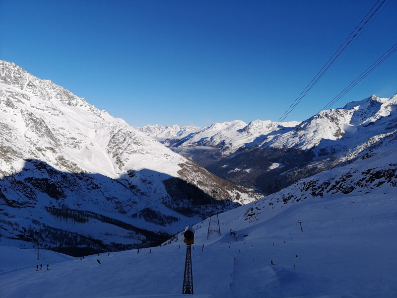Blick von Morenia ins Tal
