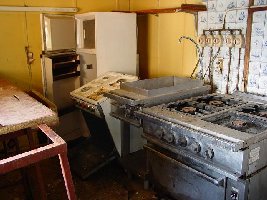 Und in die Küche...