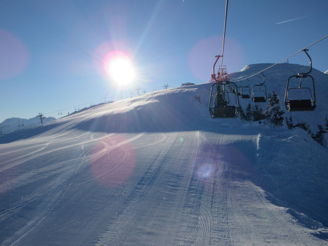 2-CLF Gipfel, darunter die Hornabfahrt, links im Hintergrund der 2-CLF Alm