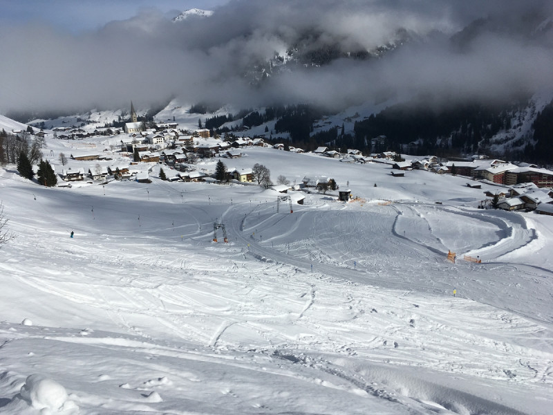 10- Maisäß-Abfahrt, sehr nett war der Wellen-Kurs rechts