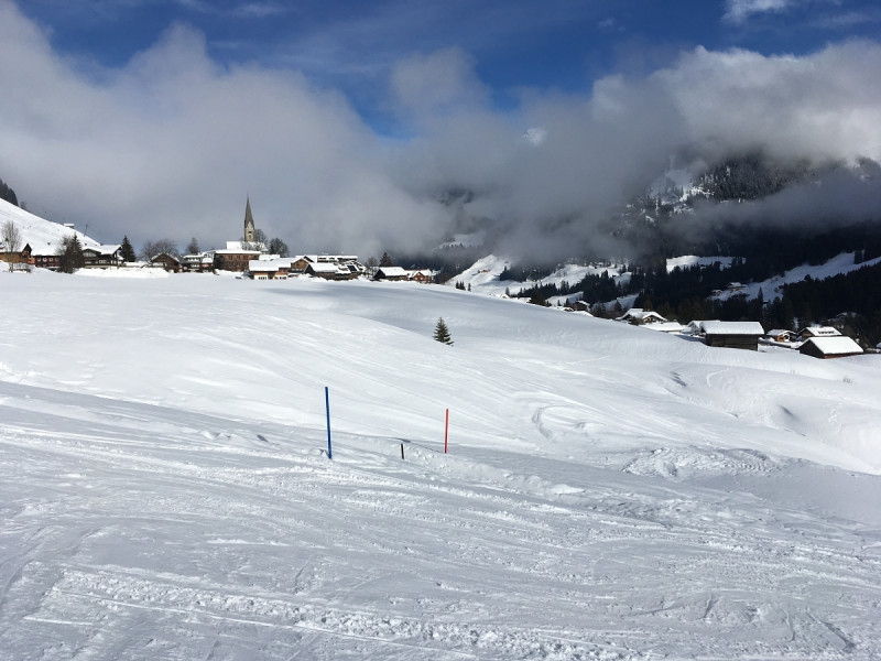 12- Seitenblick nach Mittelberg