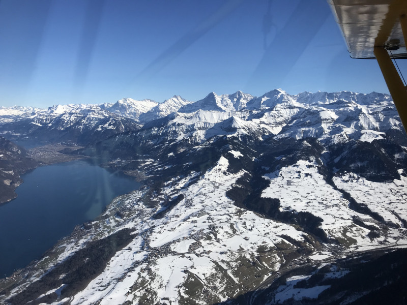 Nach weiteren Landungen am Tsantfleurent (Les Diablerets) und Wildhorn ging es an Eiger, Mönch und Jungfrau vorbei zurück ins Mittelland.