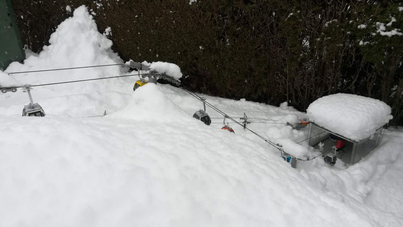 Bild 18 (Skibetrieb im Jänner).jpg