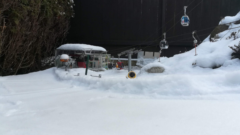 Bild 13 (Skibetrieb im Dezember).jpg