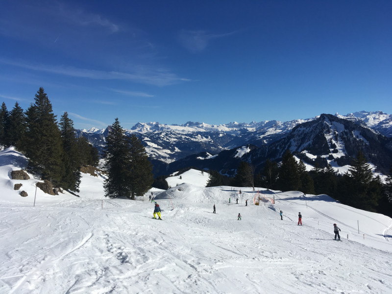 Einstieg in die Skipiste nach Obergschwend auf Rigi Burggeist.