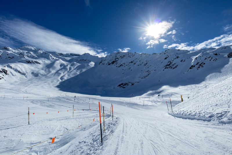 Blick zurück zum Gemsstock.