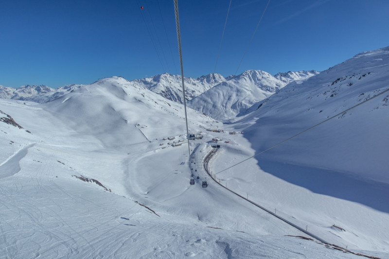 Talfahrt mit der EUB zum Pass.