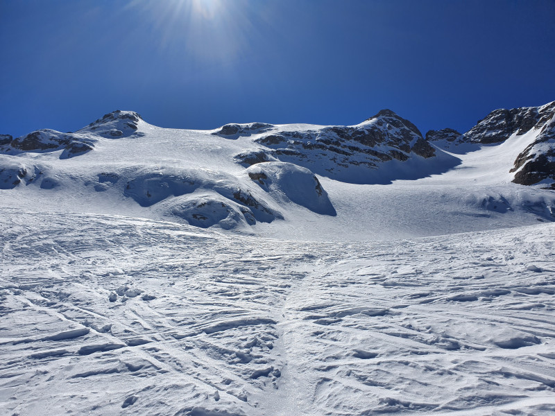 Marmolada: Freeride-Abfahrt zum Rifugio Pian dei Fiacconi