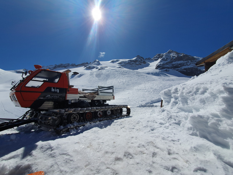 Marmolada: Freeride-Abfahrt zum Rifugio Pian dei Fiacconi