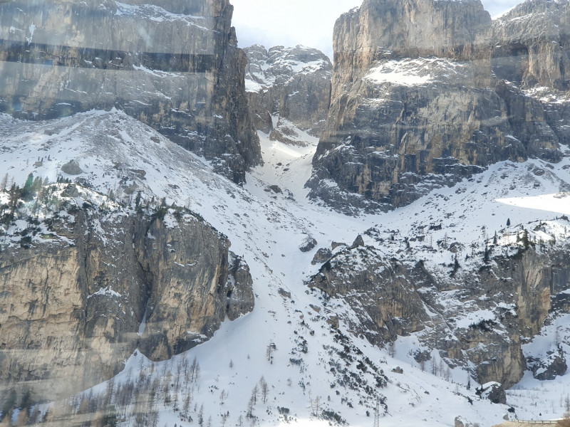Kein Freeride empfehlenswert: Val Setus mit wenig Schnee