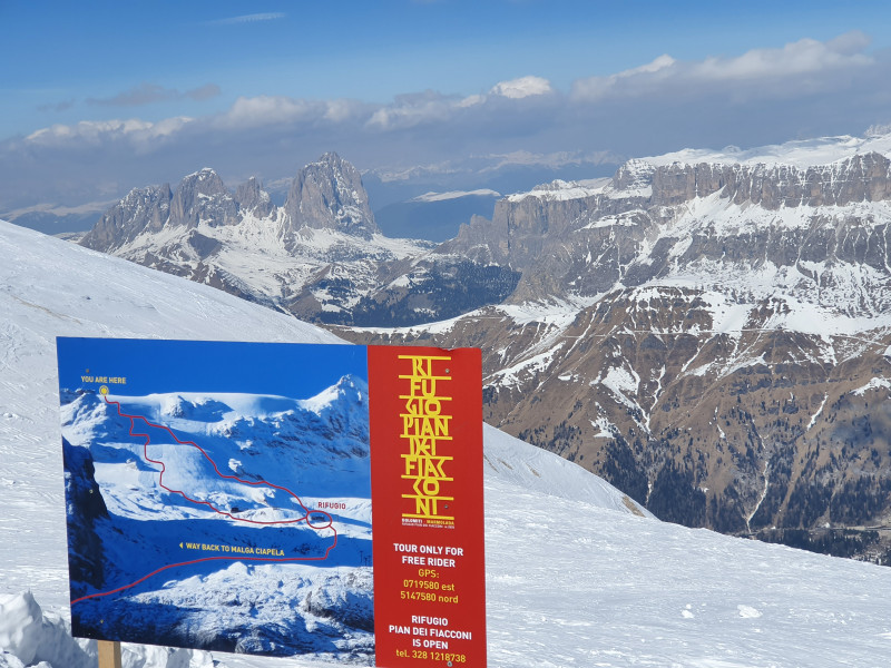 Und noch einmal zum Rifugio Pian Fiacconi. Seit Samstag läuft auch der Korblift.