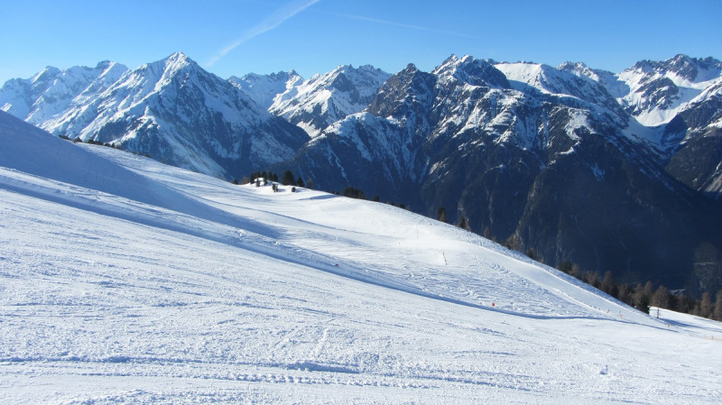 13- Pulvrig-harte Weinbergabfahrt, Kontrastprogramm zur Südseite