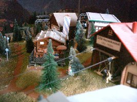 Außerden gibt´s dort noch eine richtige urige bayrische Hütte