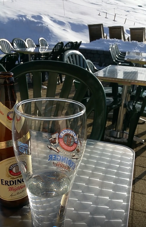 Schmeckt auch ohne Durst 26032019 Buoffenalp.jpg