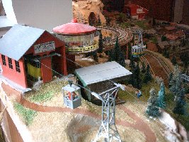 Die Bergstation der Hochalmbahn.
<br />Die Gebäude und Gondeln der Hochalmbahn sind übrigens von Primex. Die Umlenkstationen und die Stütze ist aber wiederum von Brawa.