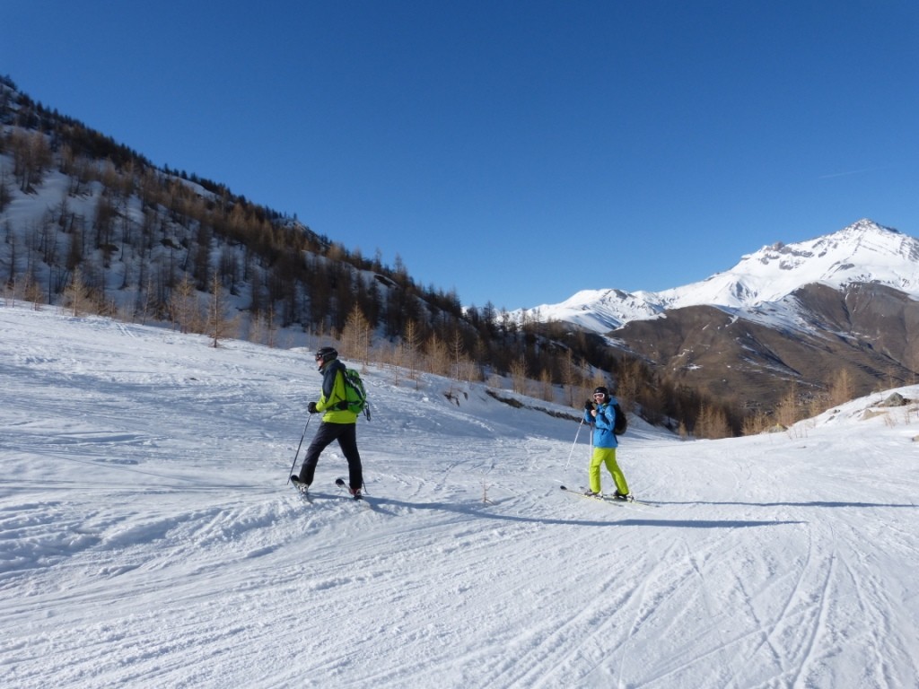 Nochmal der Blick zurück auf eine beeindruckende Bergwelt