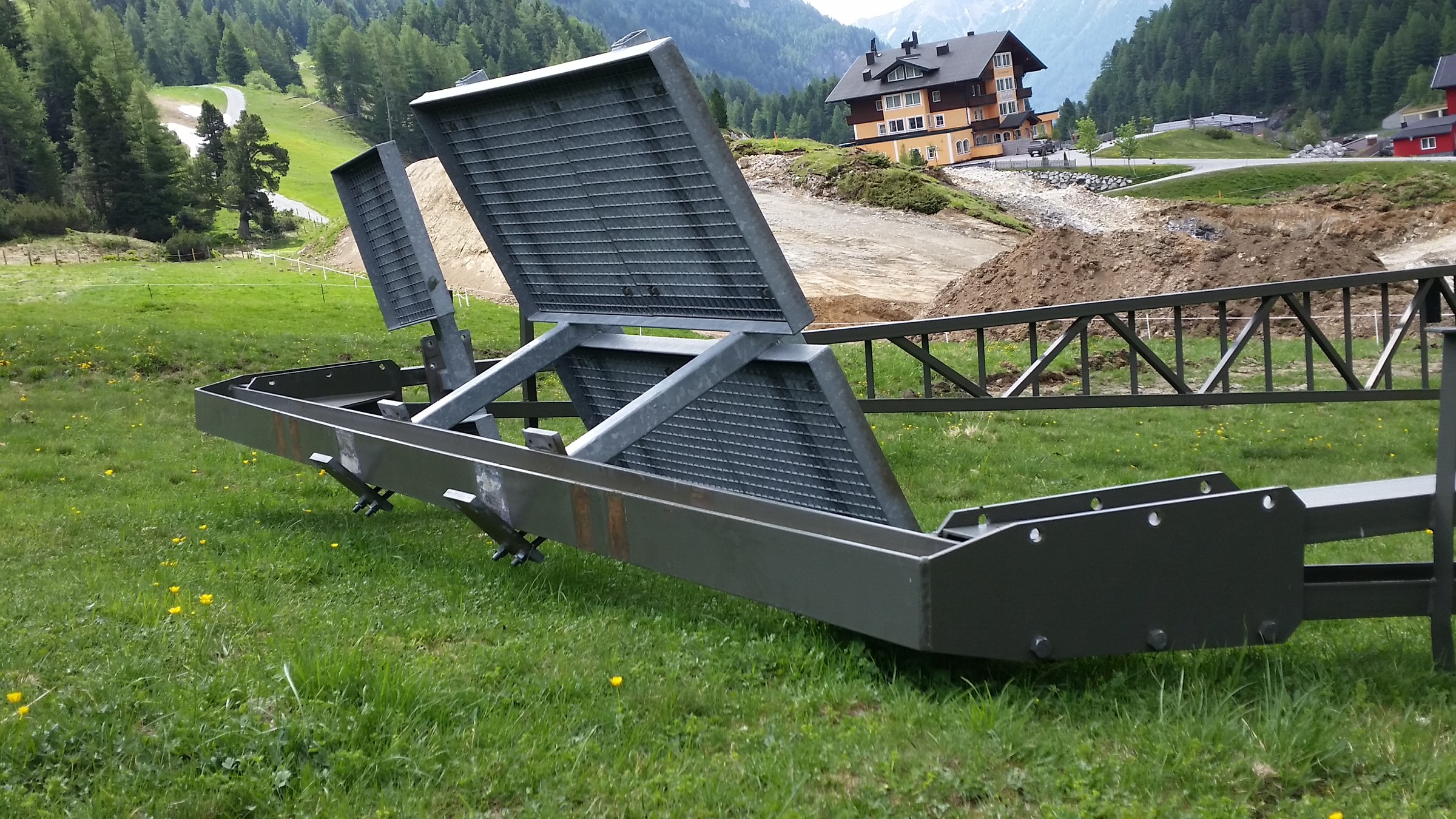 auch die Wartungspodeste wurden gelockert