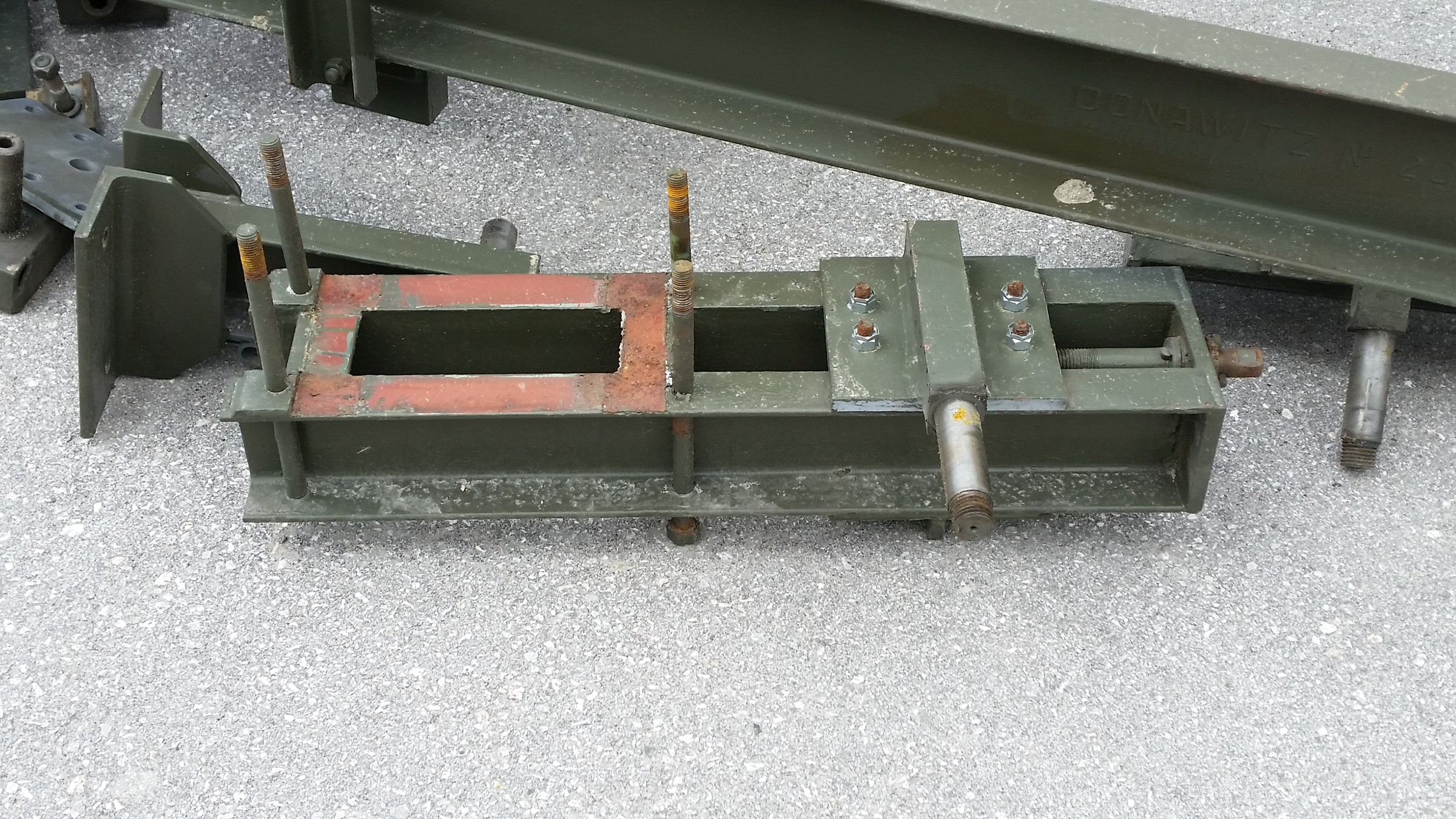 RoBa Halter der Antriebsbrücke