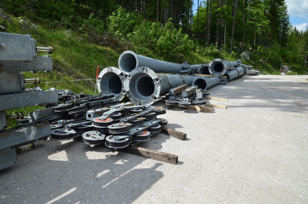 Lagerplatz alte Bahn Stützenschäfte