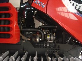 PB 300 W mit geöffneter Steuerkabine (der fahrer musste noch was am motor anschauen)