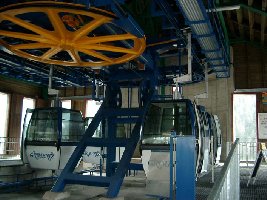 In der Talstation der 10EUB (VonRoll) Bendolla-Grimentz. Das war übrigends die erste 10EUB der Schweiz!