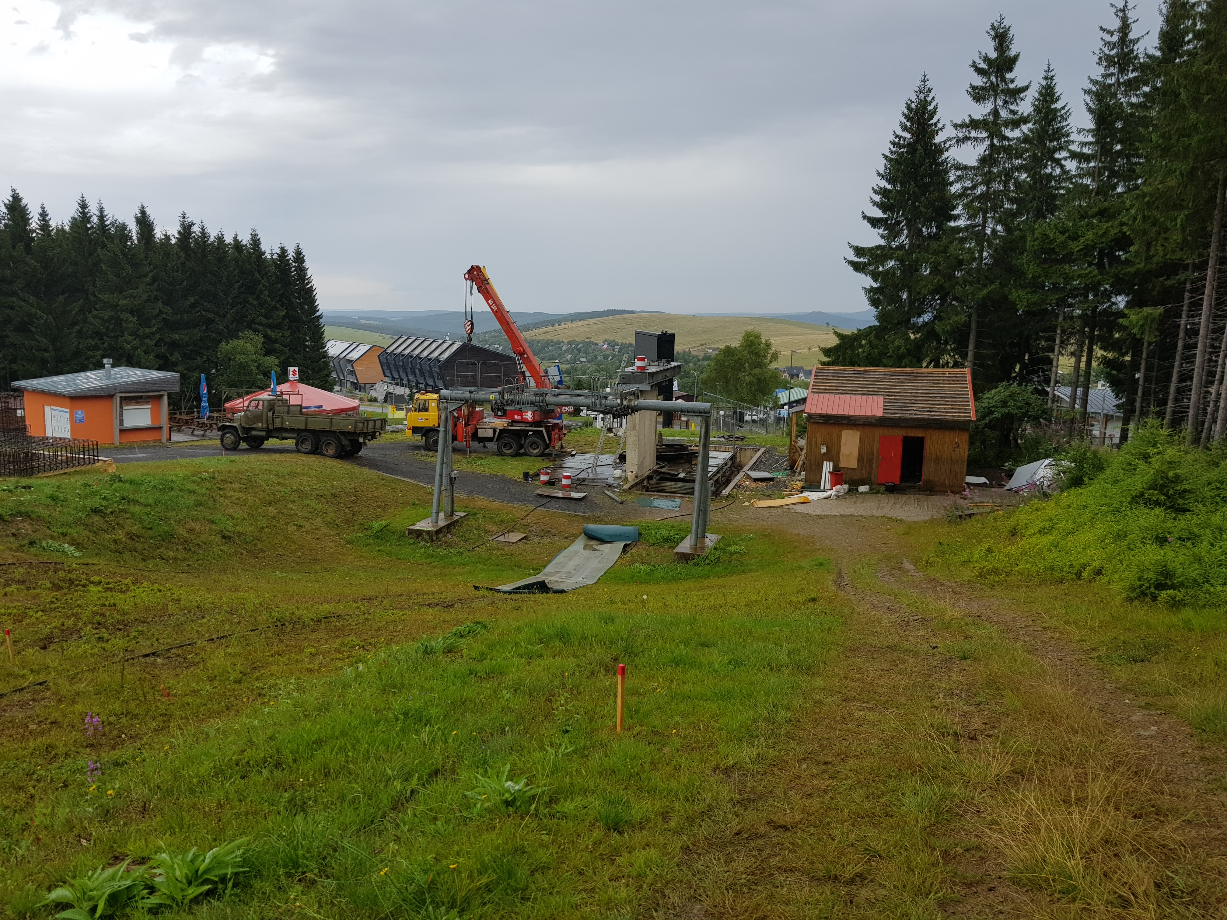 Blick Richtung Talstation ( alt )