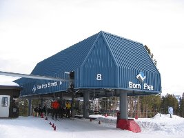 261-4KSB Born Free Bergstation.jpg