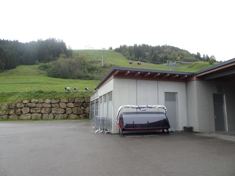 Projekt 6Bubble Hochsiedel Sessel 01.jpg