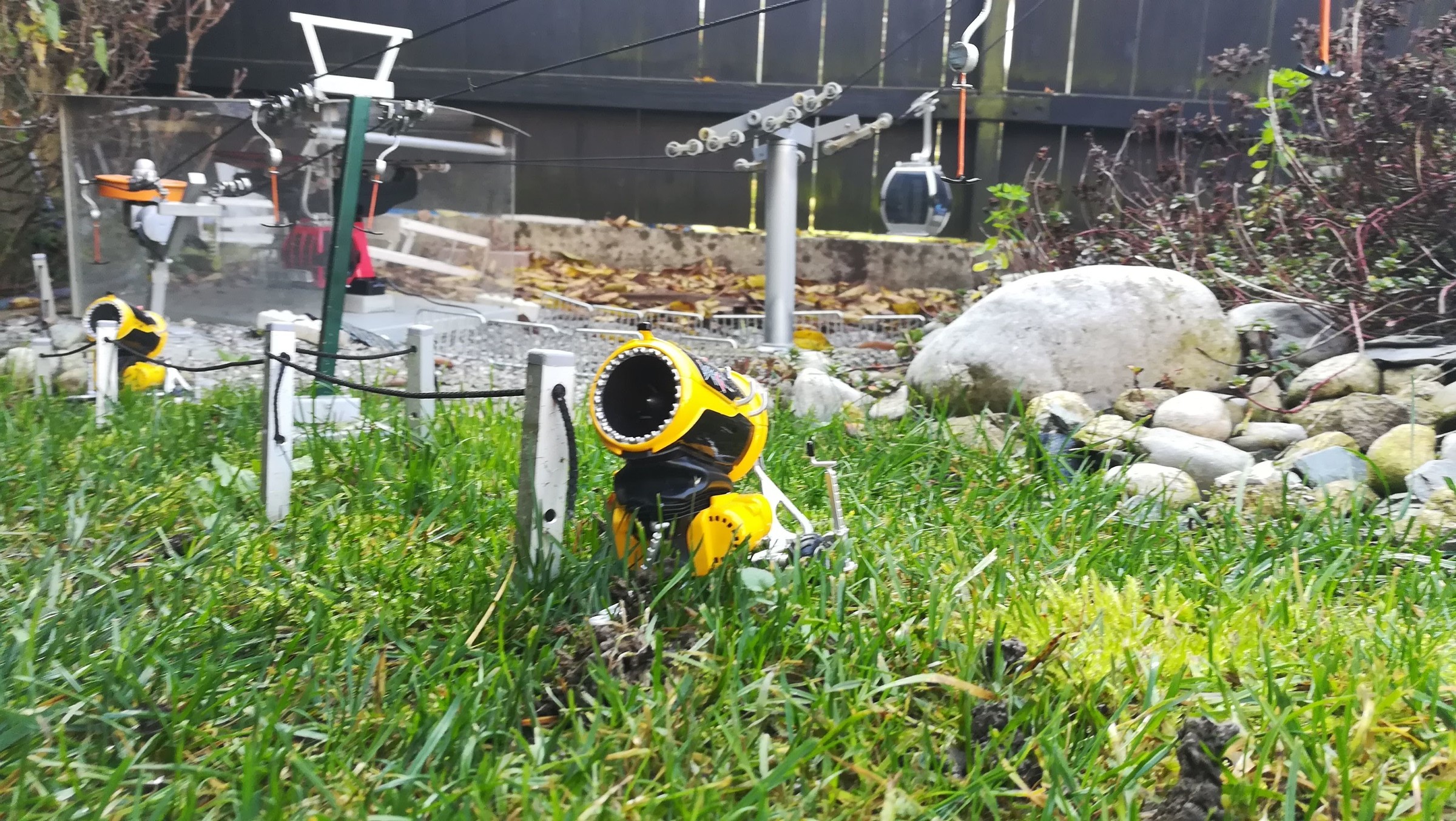 Aufstellen Schneekanonen 6.jpg