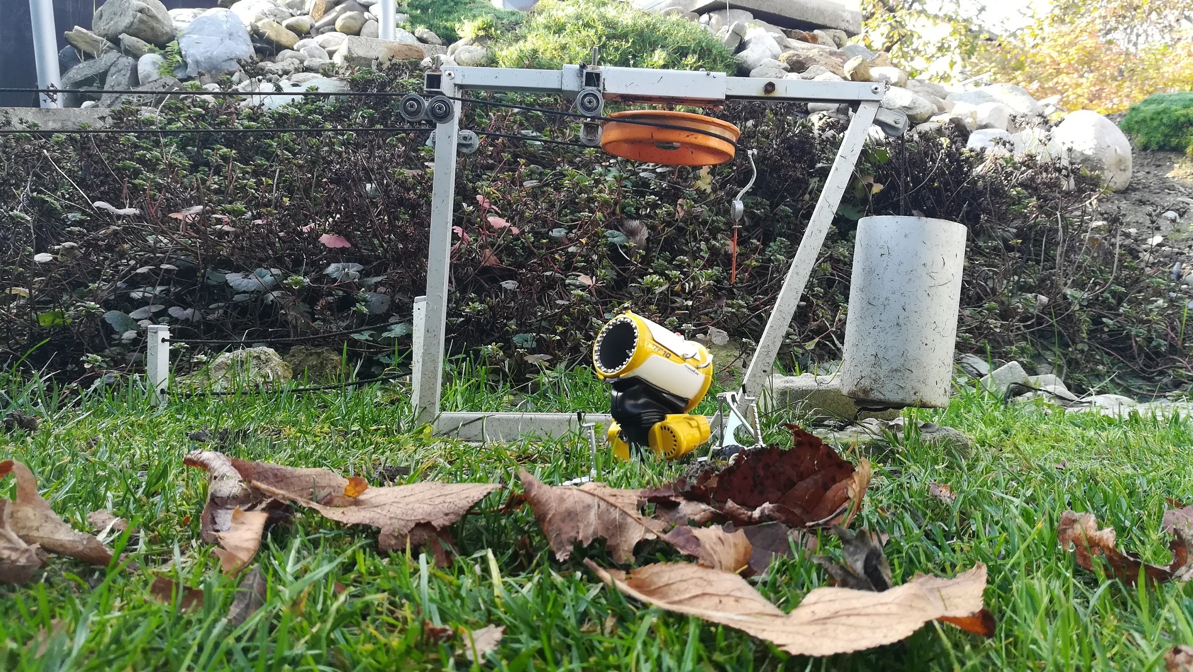 Aufstellen Schneekanonen 3.jpg