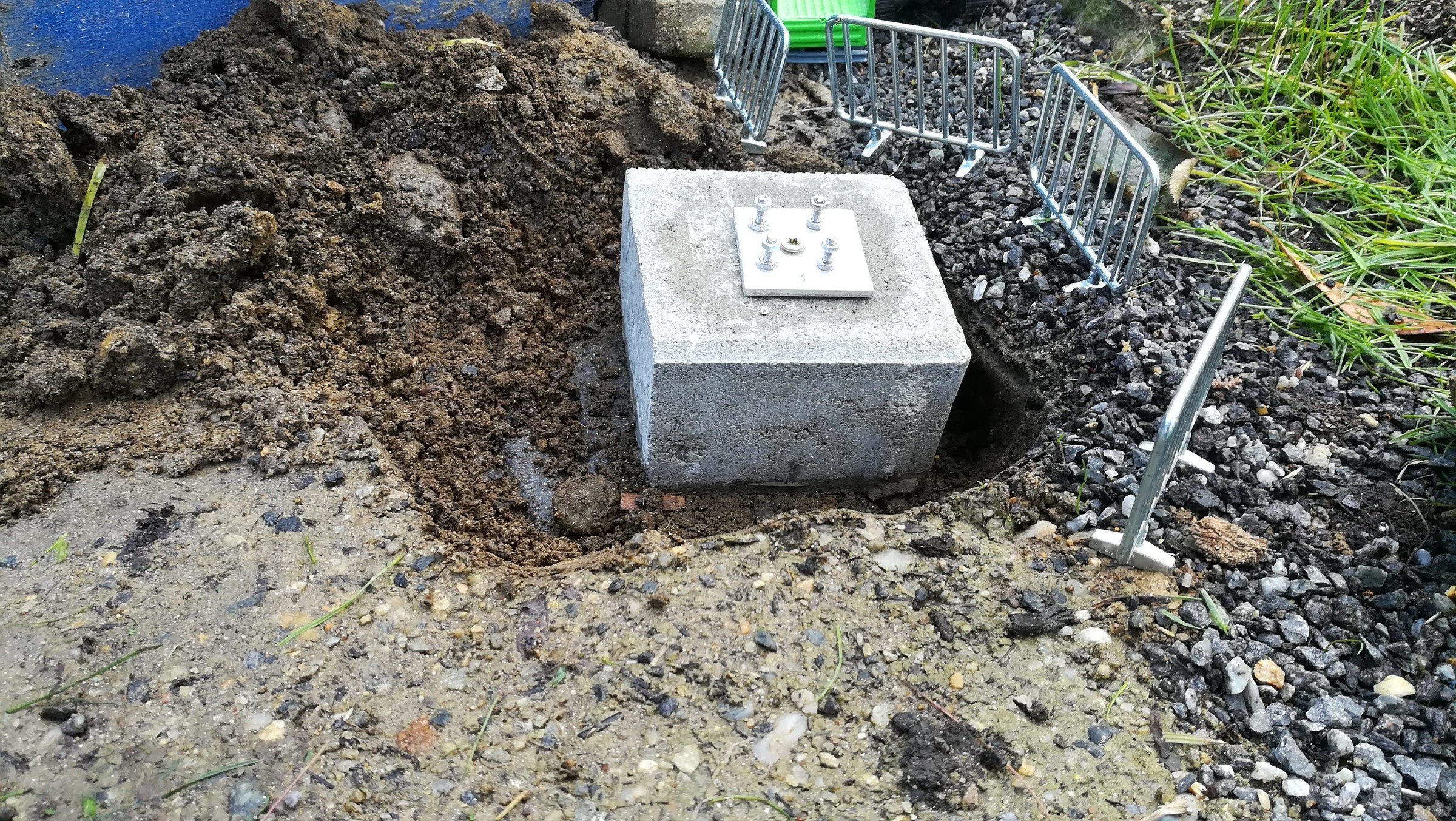 Paradieslift Auf. Fund. 8 S1.jpg