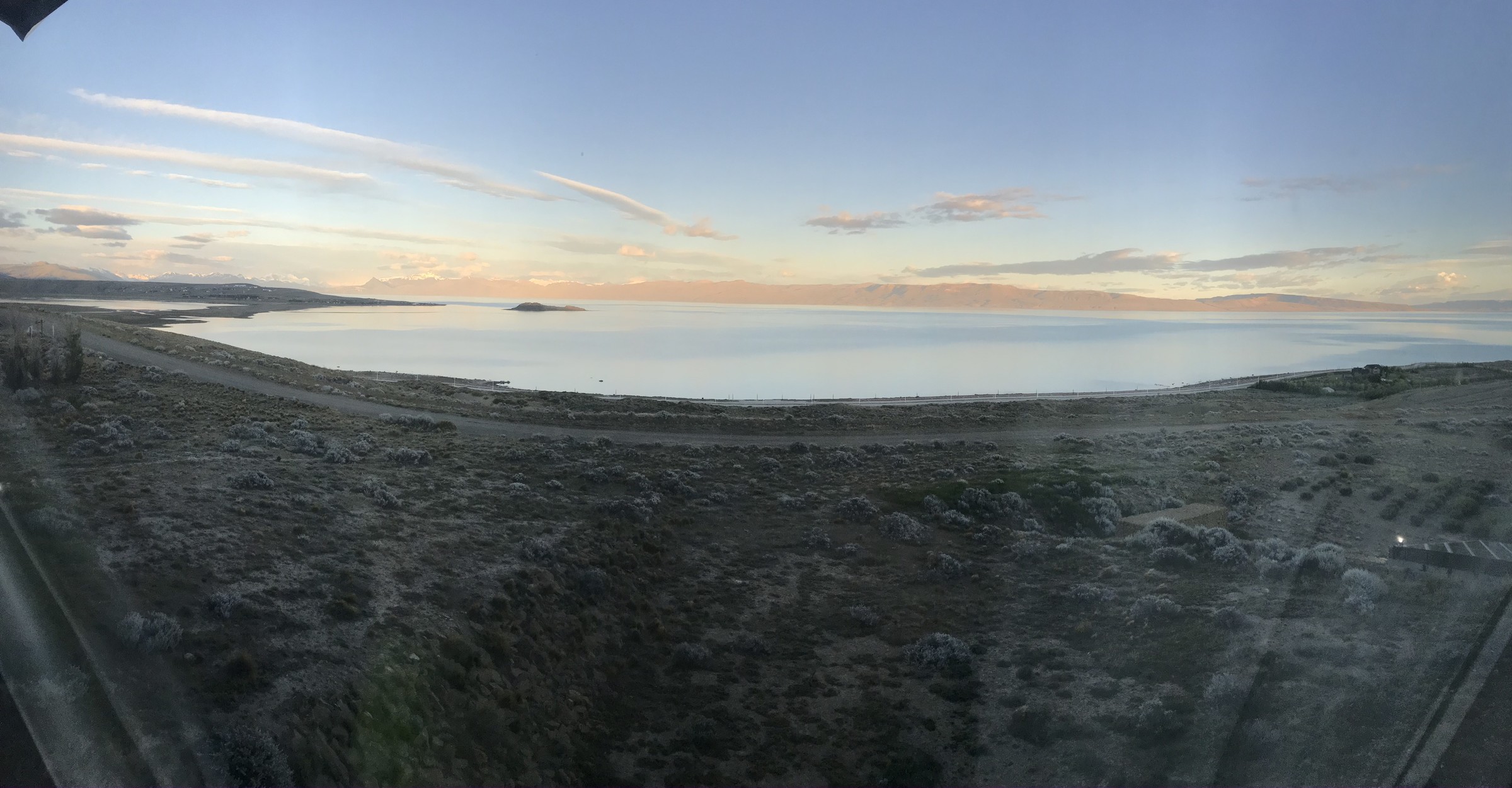 Morgendlicher Blick aus dem Hotelzimmer: ein weiterer Schönwettertag erwartet uns.