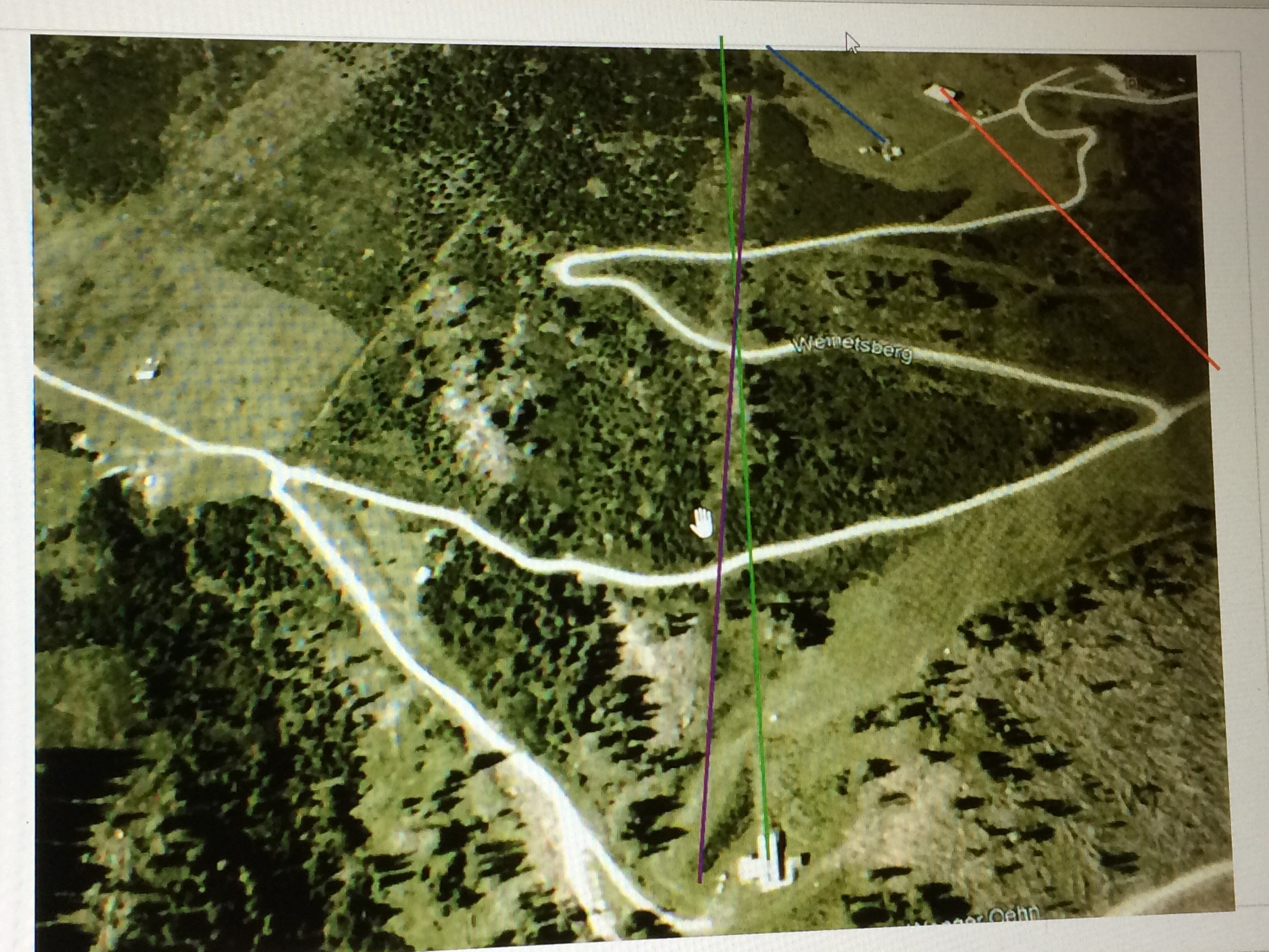 Legende: grün=4er Sesselbahn Sendleiten unterer Teil, lila=ehem. Schlepplift Sendleiten, rot=Haizingalmbahn oberer Teil, blau=Haizingkogellift unterer Teil