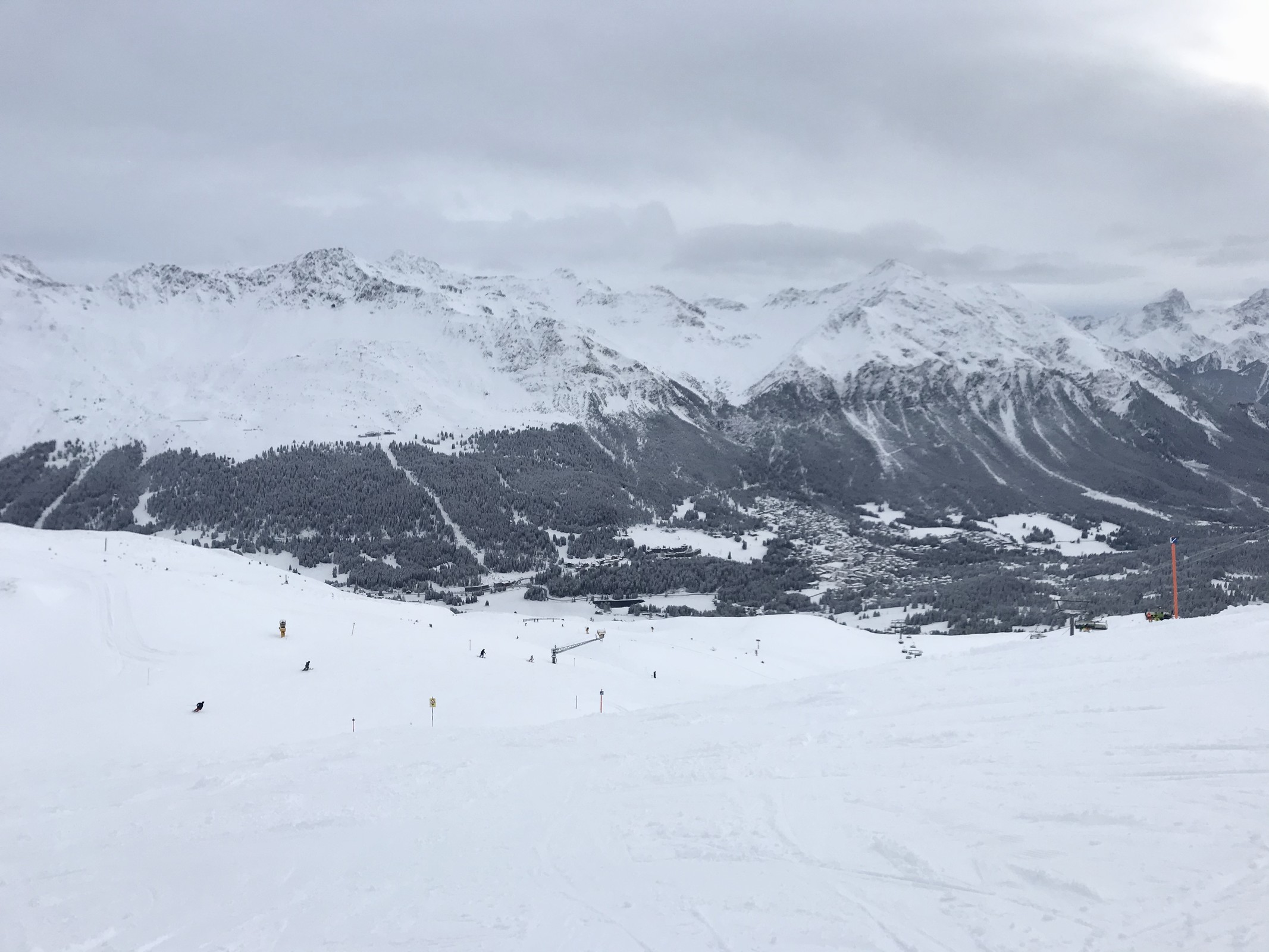 Auf Lavoz sind zwei Spuren frisch präpariert, die sind gut, sonst ist es schon arg zerfahren