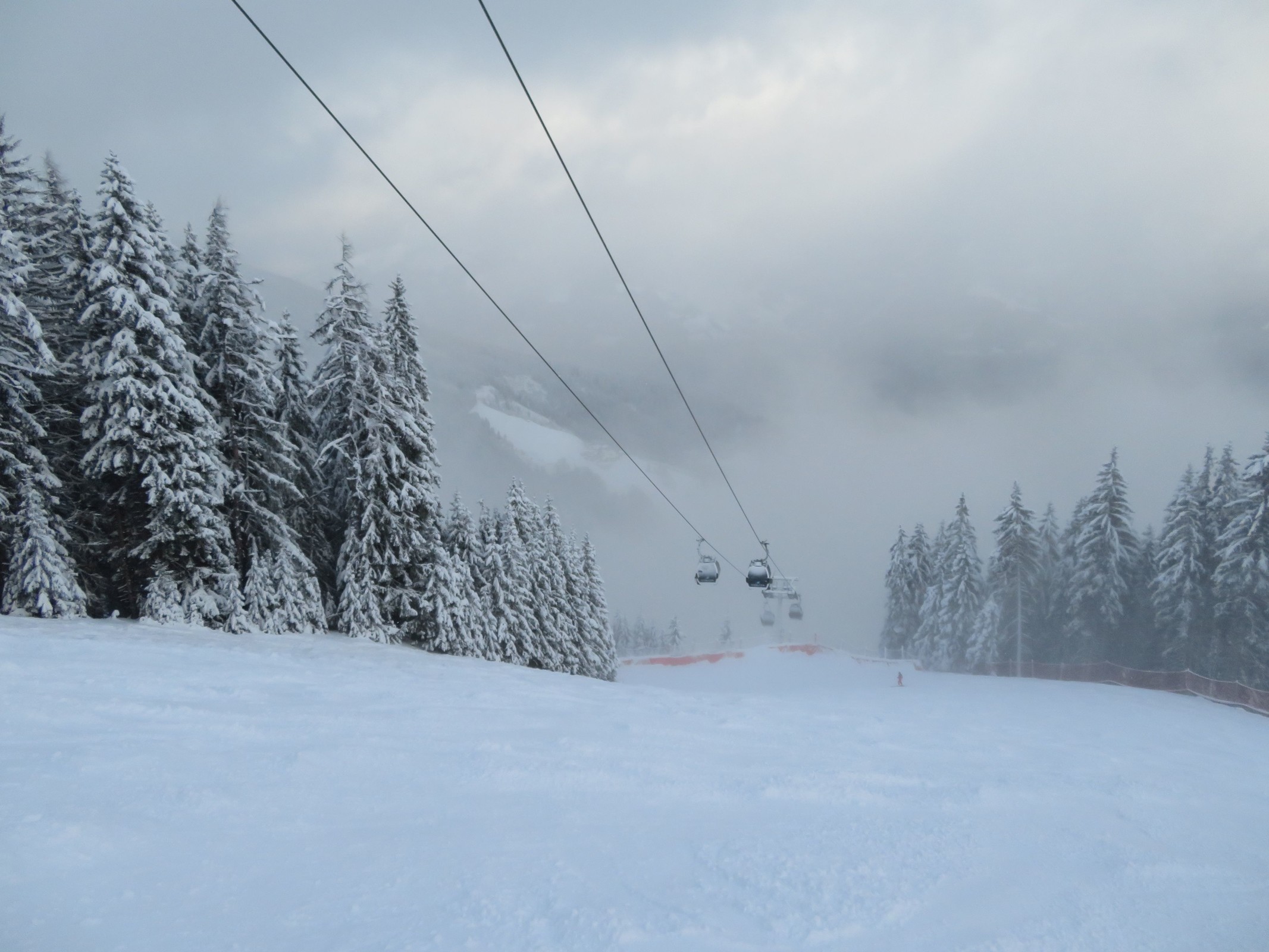 15.05 Uhr: Trassabfahrt (Nr. 14) mit trassXpress, Bilck talwärts