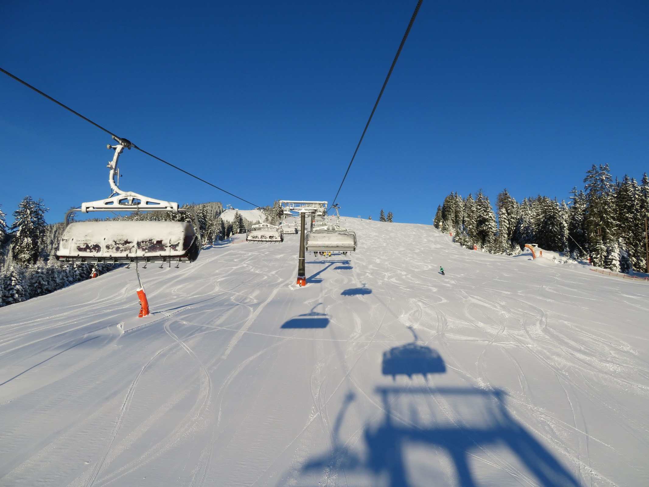 08.55 Uhr: In der Glocknerbahn mit Piste Nr. 3 Glocknerwiese