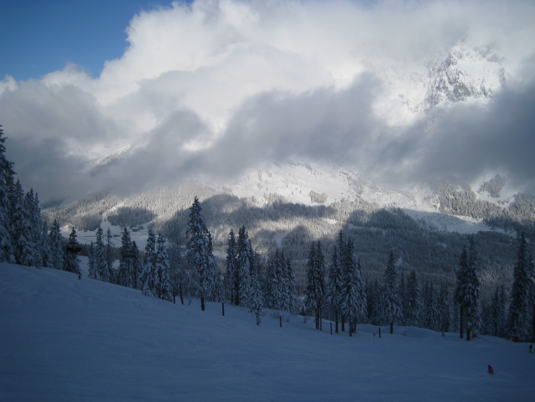 10.50 Uhr: Sprung zur Fellersbachabfahrt (Nr. 3) an der 6er-Sesselbahn Fellersbach