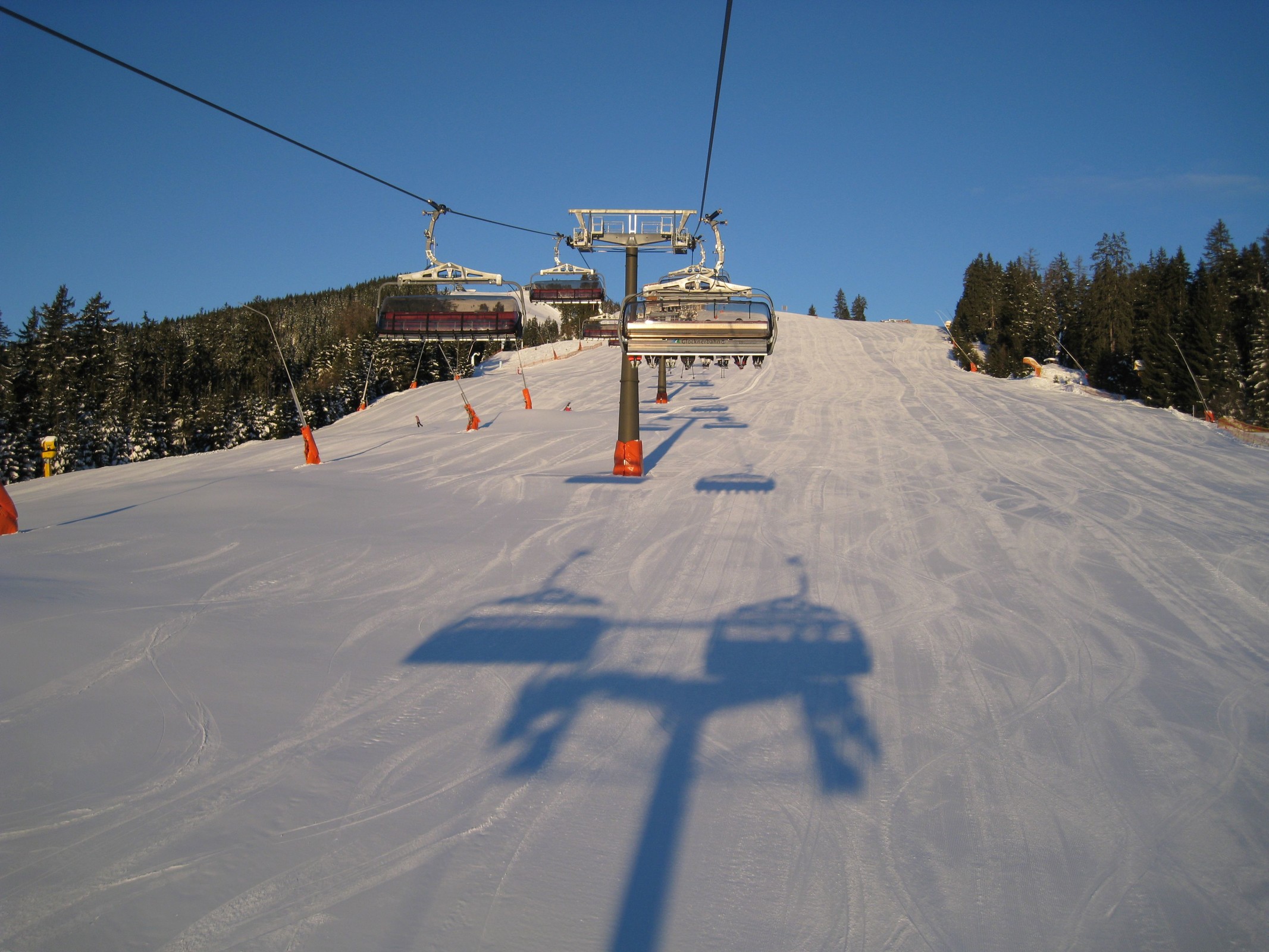 08.28 Uhr: In der Glocknerbahn mit zugehöriger Piste Nr. 3
