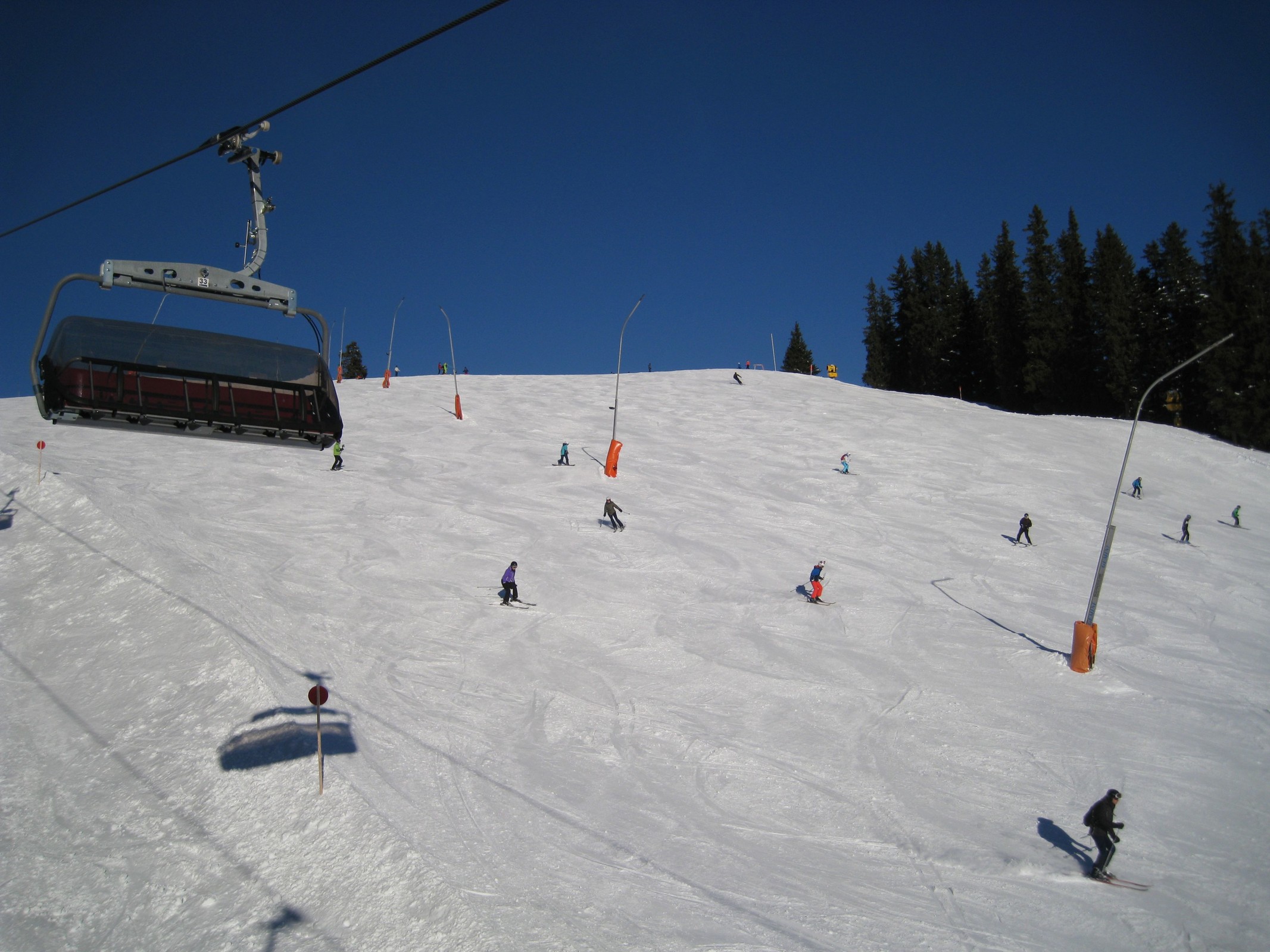 09.54 Uhr: In der Breiteckbahn mit roter Breiteckpiste (Nr. 1)