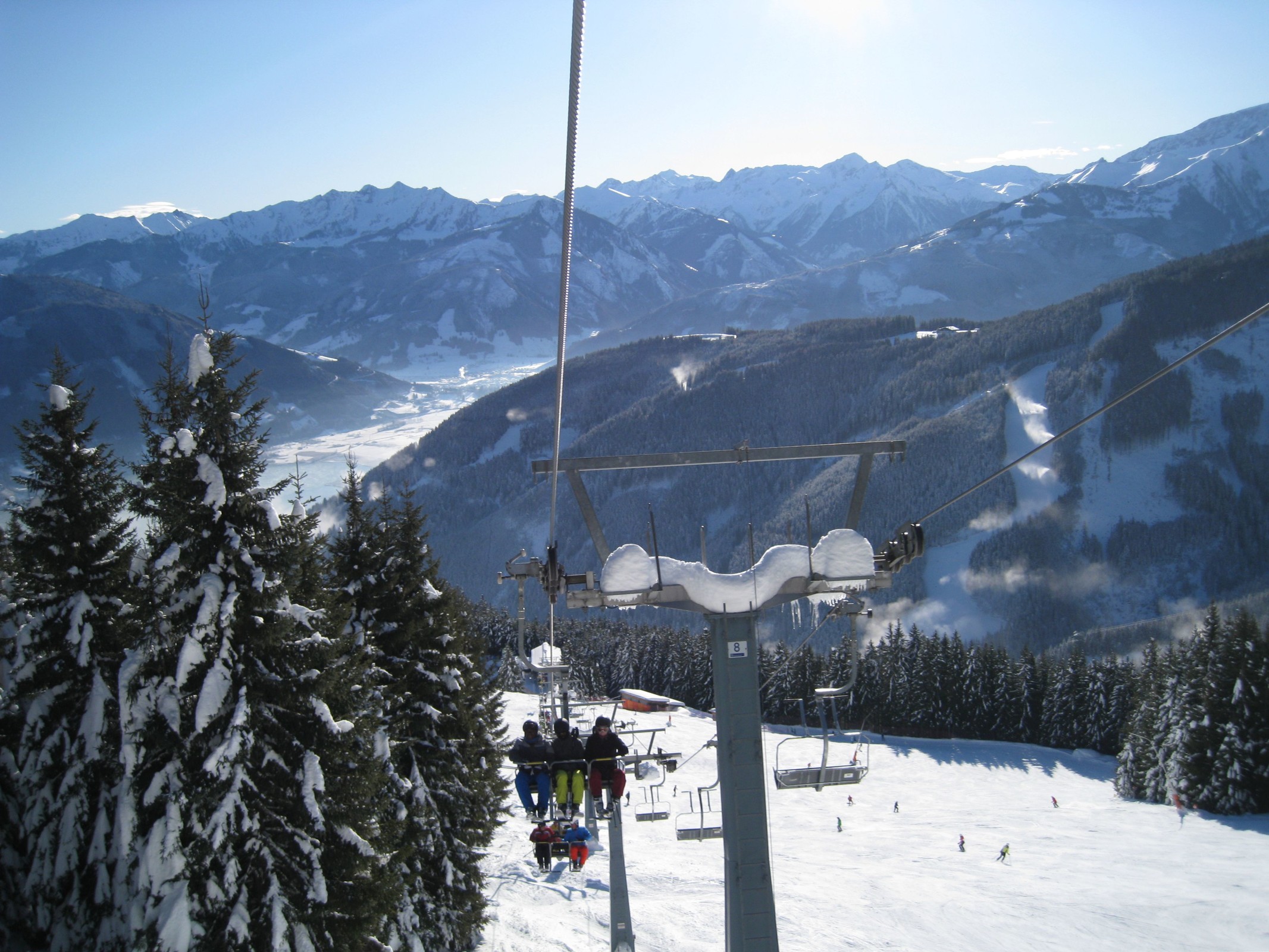 10.38 Uhr: In der Sonnkogelbahn - Blick talwärts