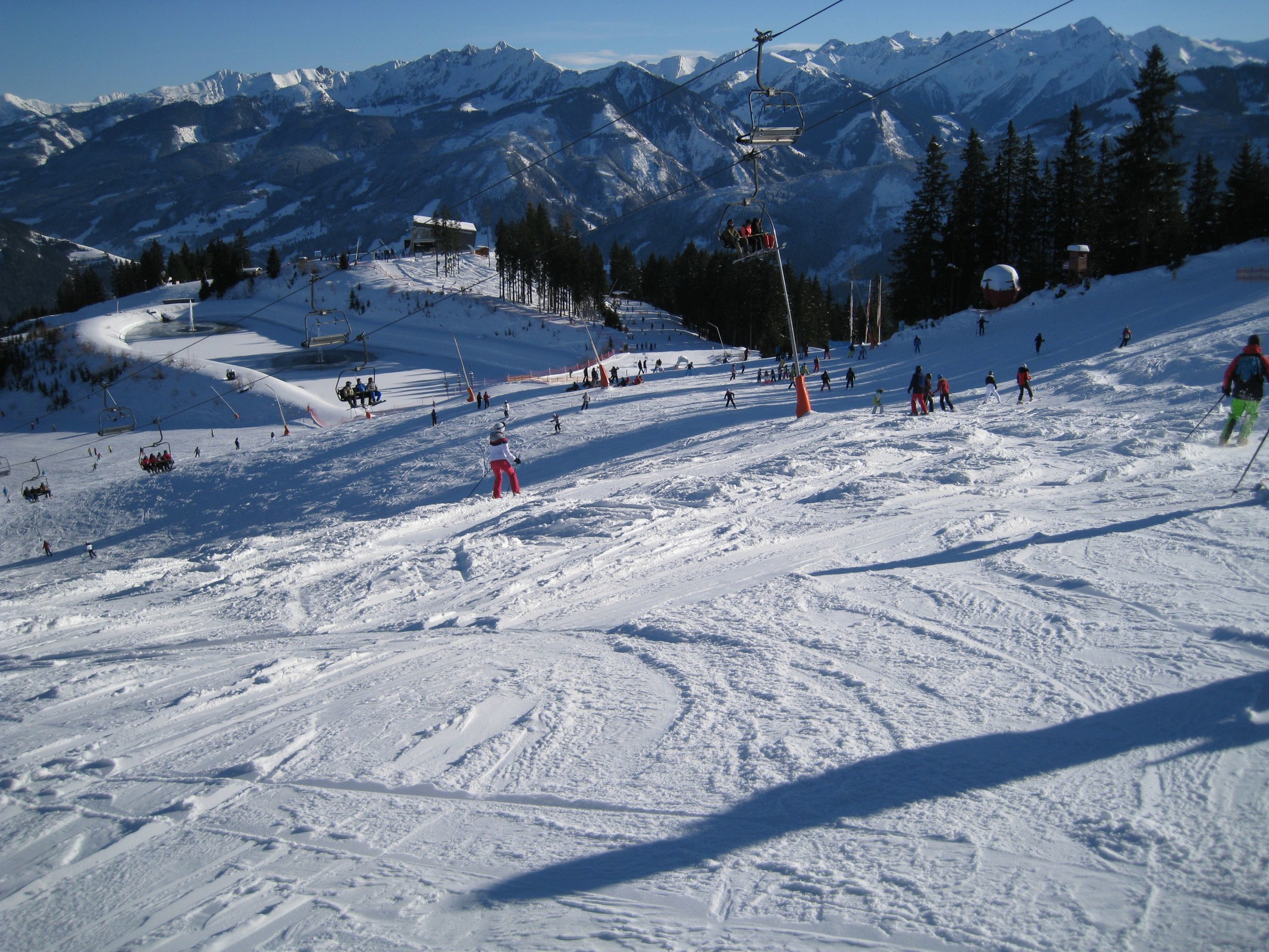 13.38 Uhr: Verbuckelte blaue Hirschkogelpiste (Nr. 2)