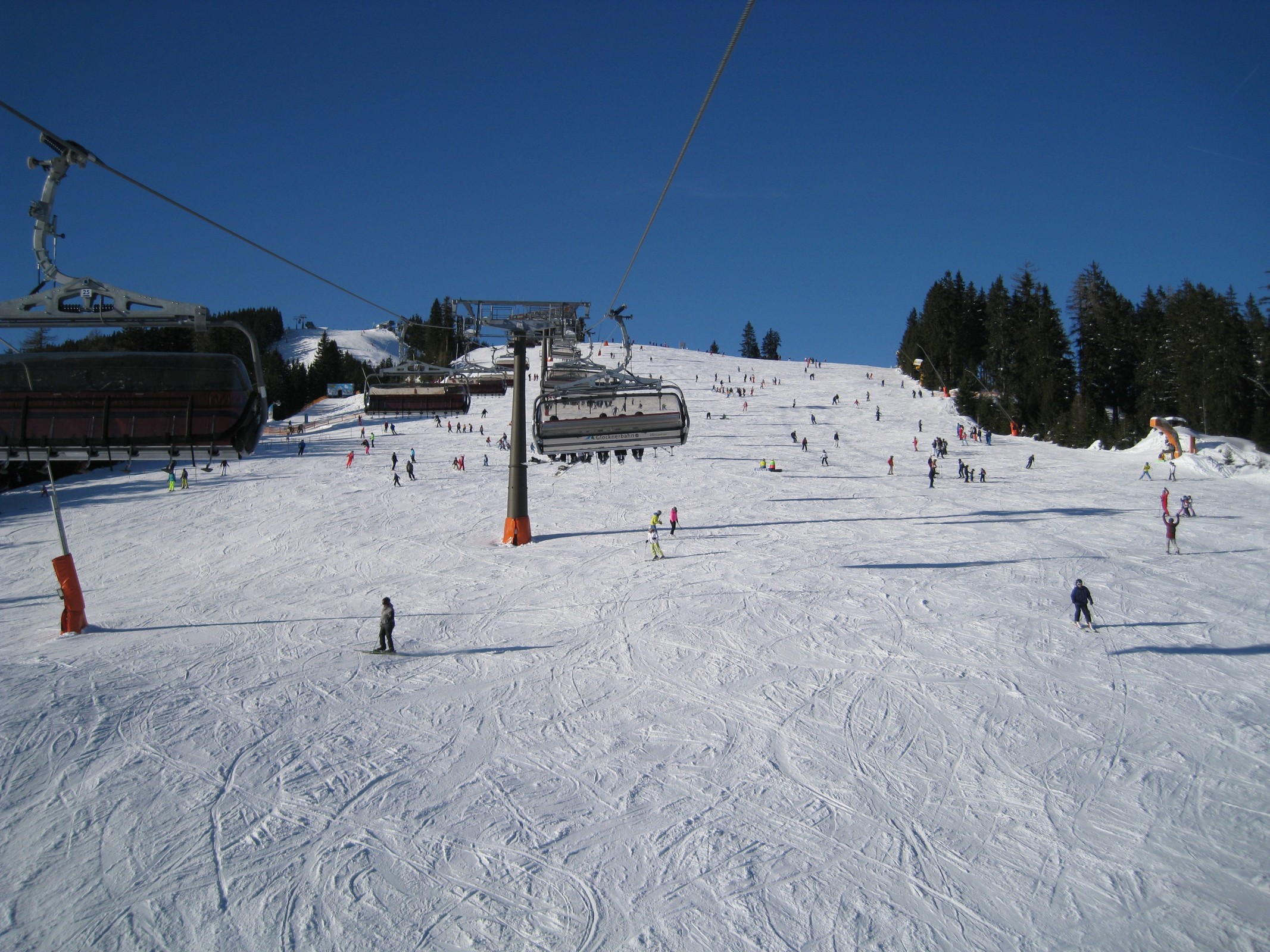 13.49 Uhr: In der Glocknerbahn mit zugehöriger Piste Nr. 3