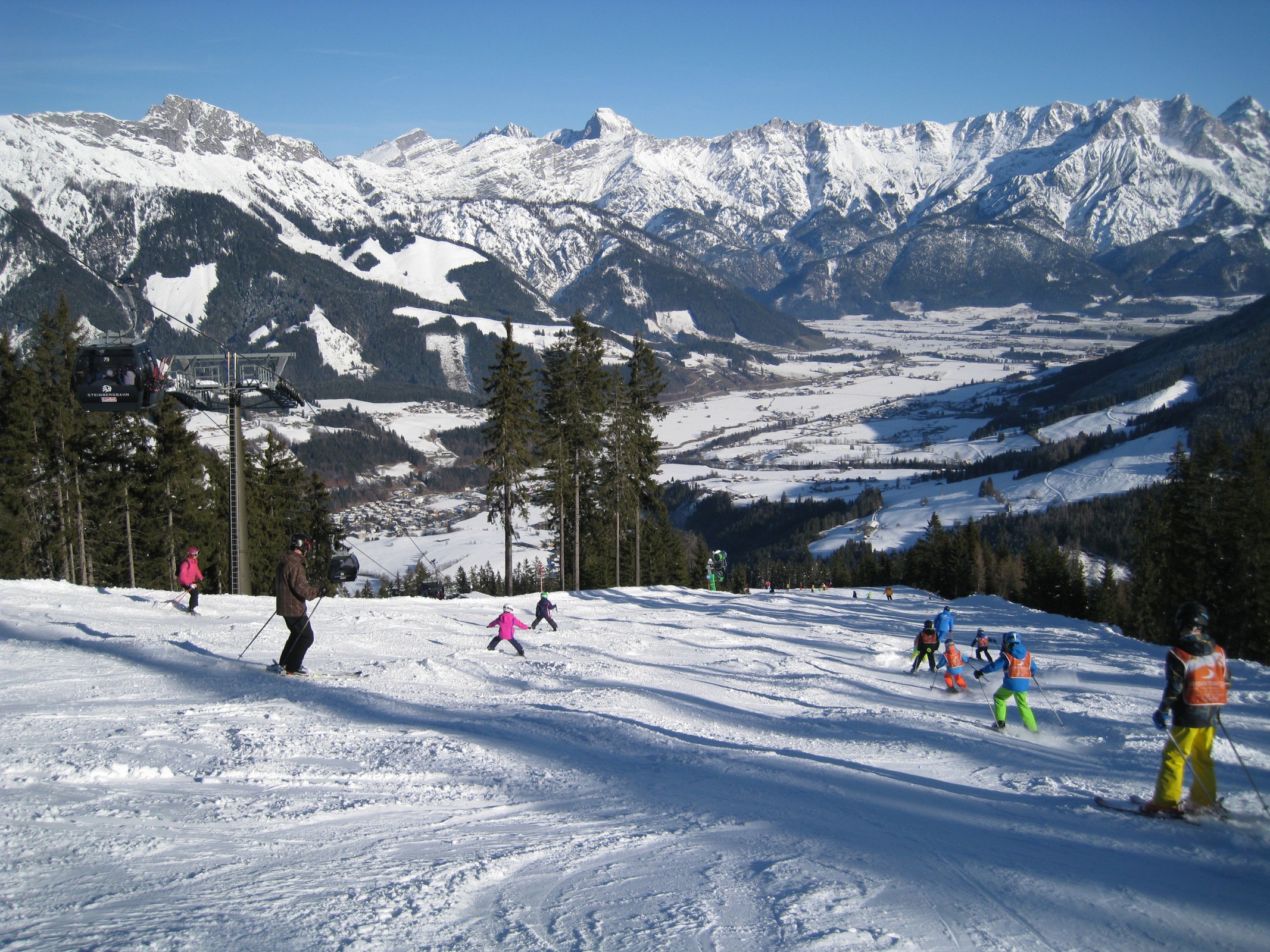 12.26 Uhr: Blaue 212 zur Mittelstation der Steinbergbahn