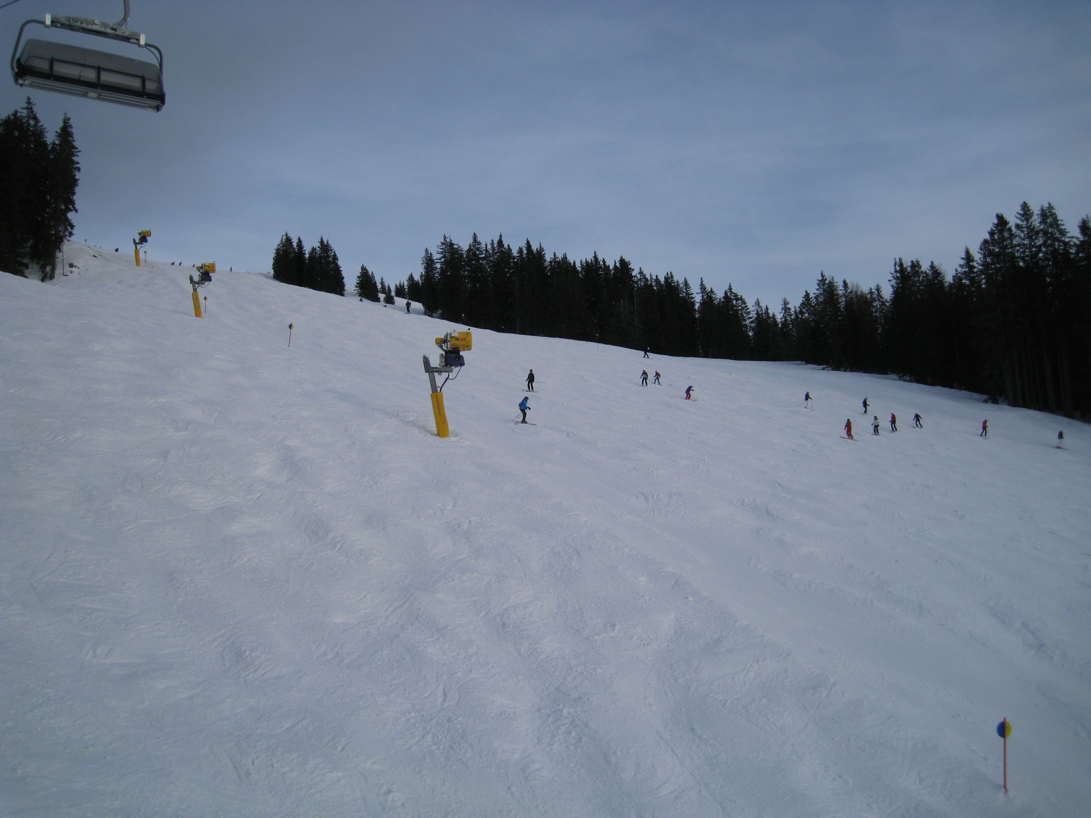 15.15 Uhr: Im H5 Magic 6er, rechts die blaue 158