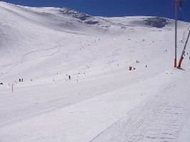 Trainingspisten. Haben zwar Gemotzt aber ich bin trotzdem mitten durch gefahren. Die können mich doch! Ich hab auch bezahlt.