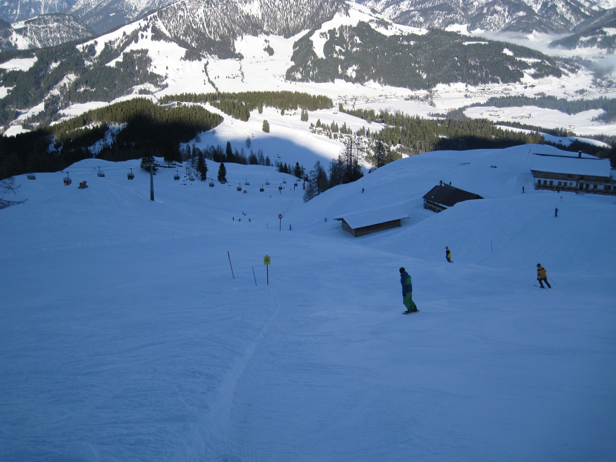 14.05 Uhr: Auf der roten 109 am F4 Lärchfilzen 4er