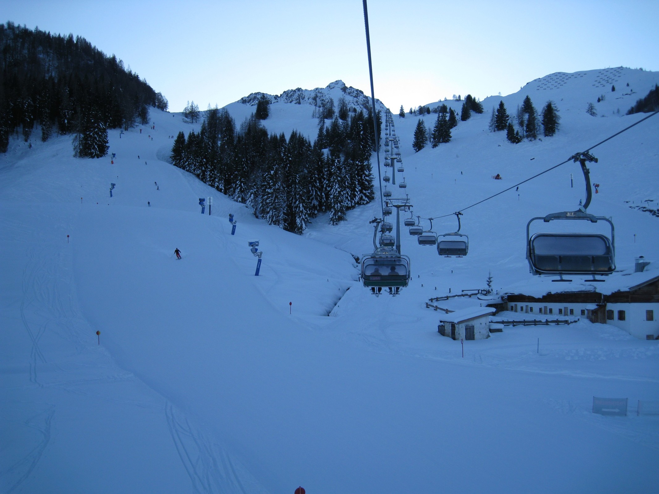 15.07 Uhr: Im F4 Lärchfilzen 4er, links die rote 109