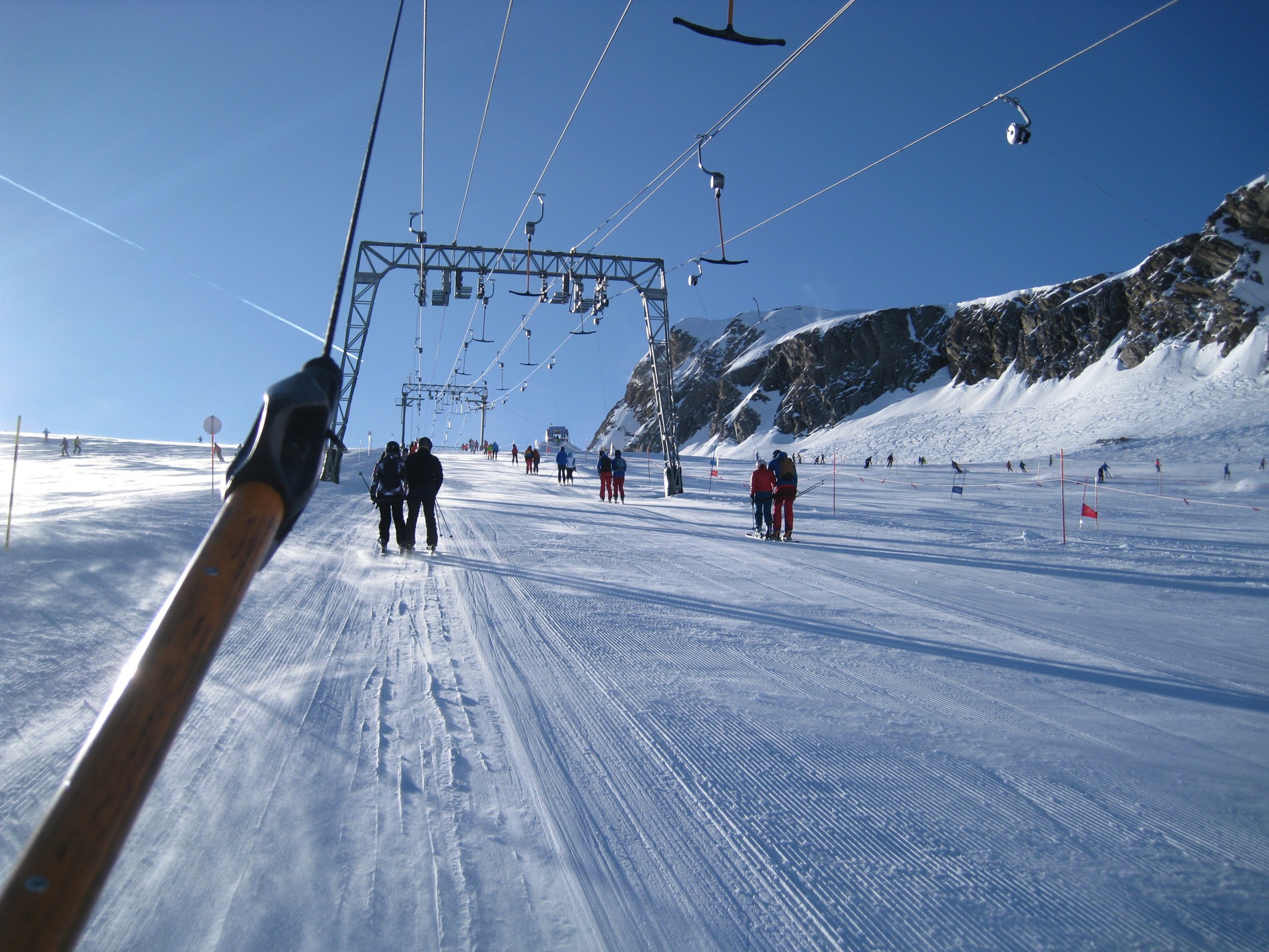 11.08 Uhr: Im Kitzlift 1, hier oben am Gletscher war es ganztags ziemlich windig